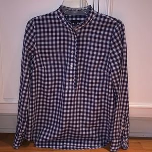 Women’s blue and white gingham top.